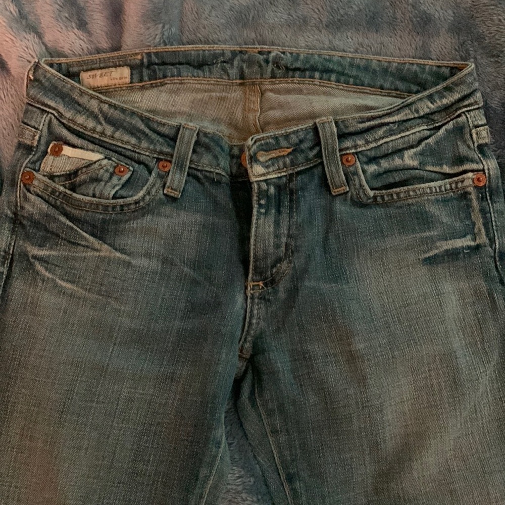 Woman’s Big Star Jeans size 27L. Light wash